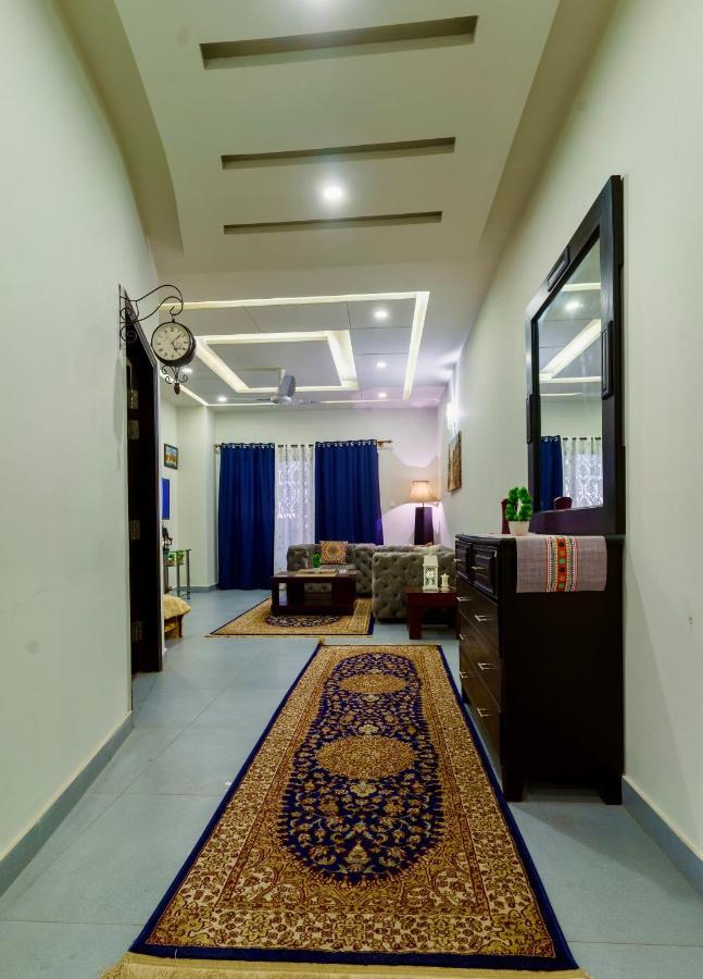 Serenity Corner Islamabad Esterno foto
