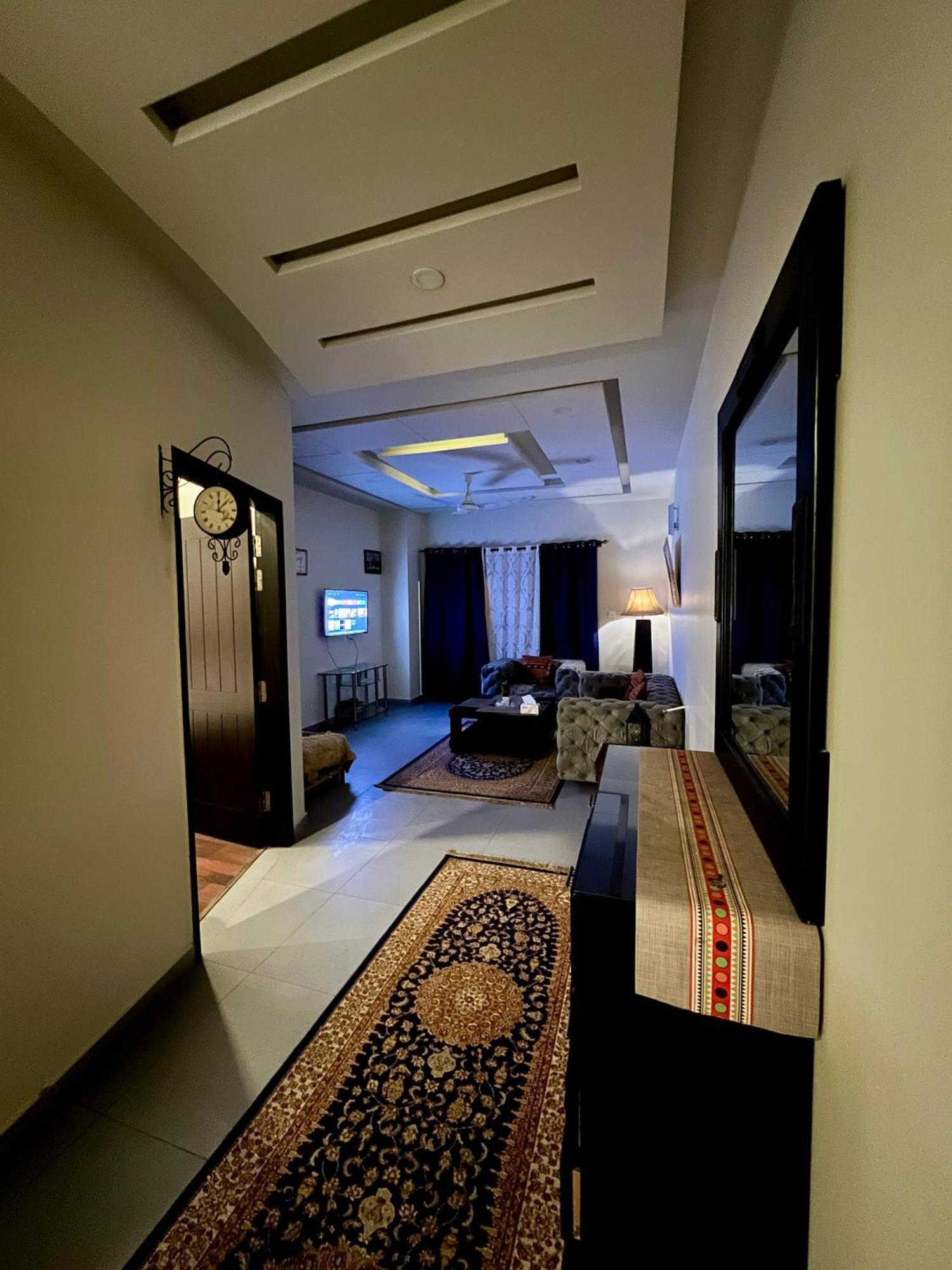 Serenity Corner Islamabad Esterno foto